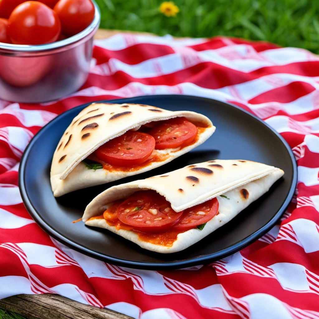 pepperoni pita pockets