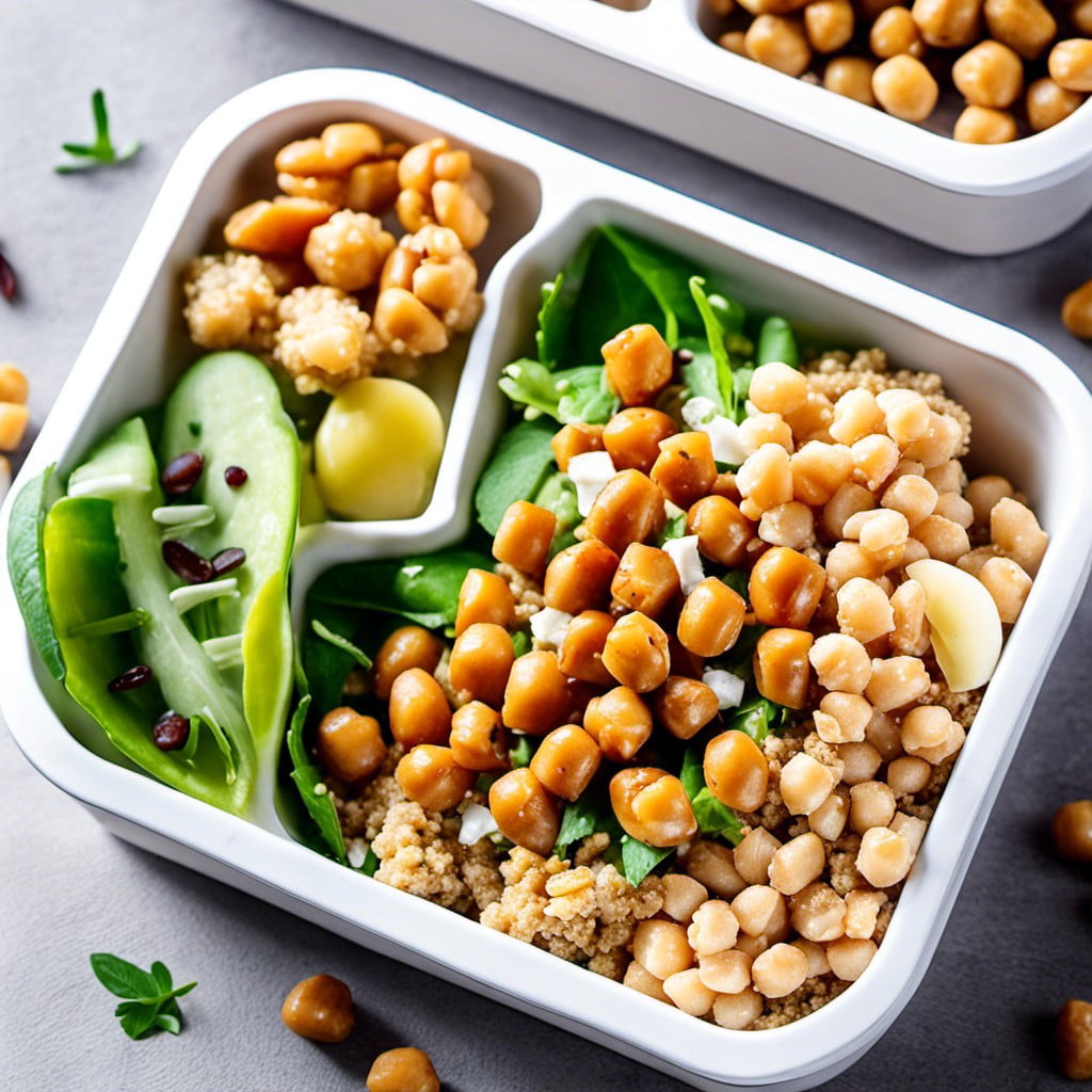 quinoa salad with roasted chickpeas