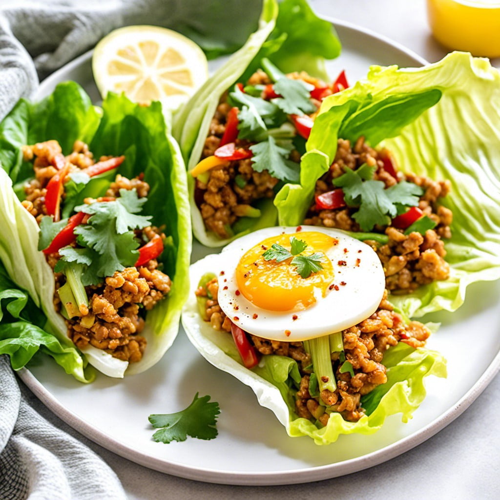 spicy egg lettuce wraps